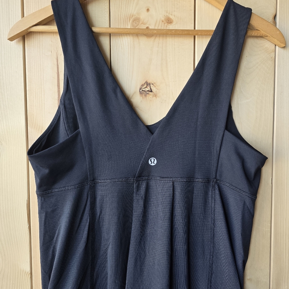 Lululemon Tame Me Black Tank Top Cinch Waist Active Top - Picture 5 of 6